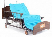 Медицинская кровать с электроприводом для лежачих больных с электро-туалетом и электро-переворотом